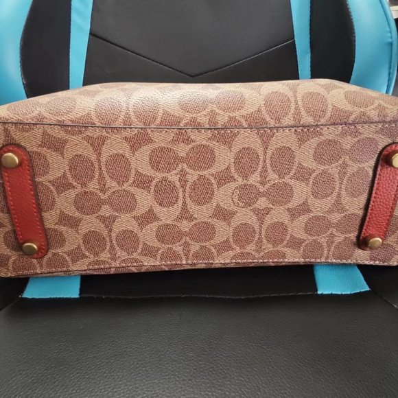 Coach Women's Cross-Body Bucket Bag C Lychee Pri - Picture 5 of 7